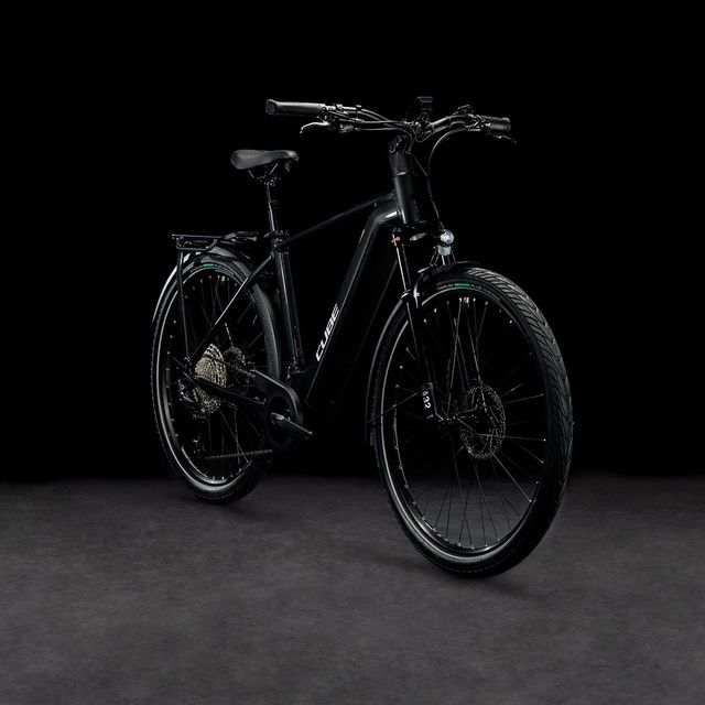 CUBE Kathmandu Hybrid EXC 750 sähköpyörä CUBE Kathmandu Hybrid EXC 750 sähköpyörä